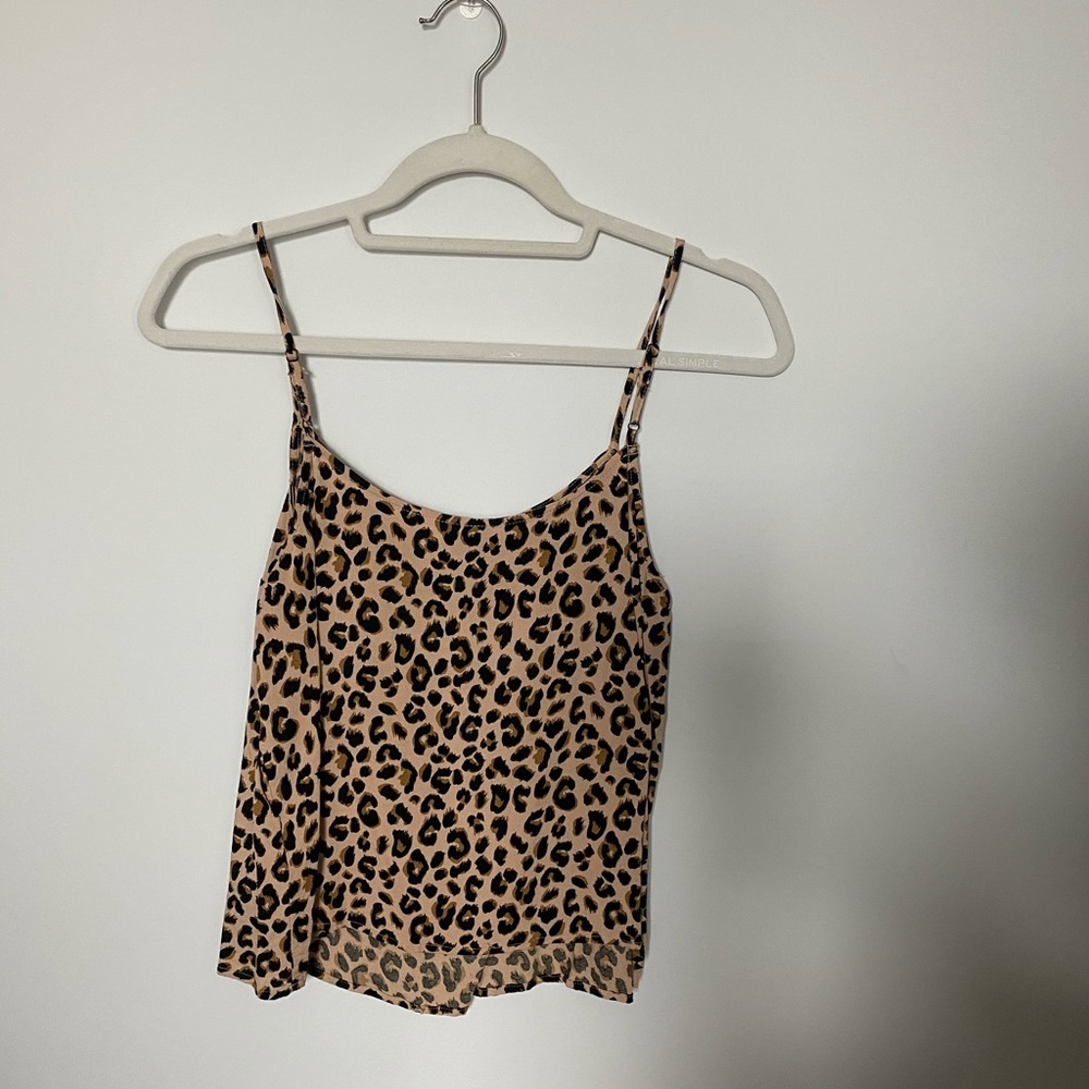 LEOPARD PRINT TOP